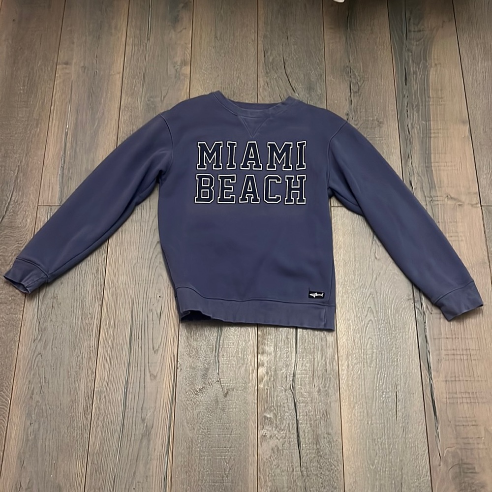 Crew neck